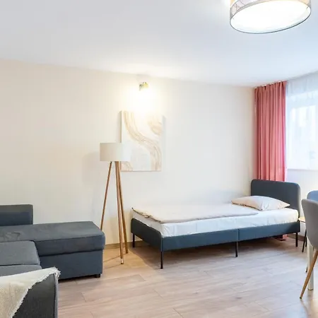 Gasthuis Blizniak - I Bardzo Blisko Plazy 3*