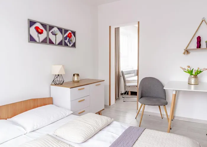 Blizniak - I Bardzo Blisko Plazy Karwia