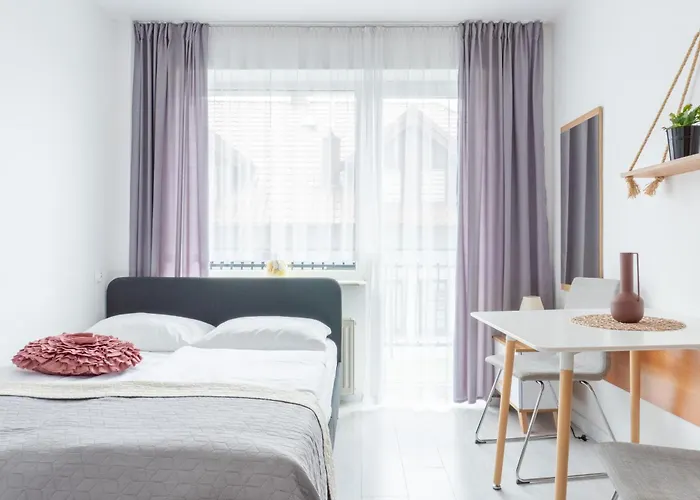 Blizniak - I Bardzo Blisko Plazy 3* Karwia